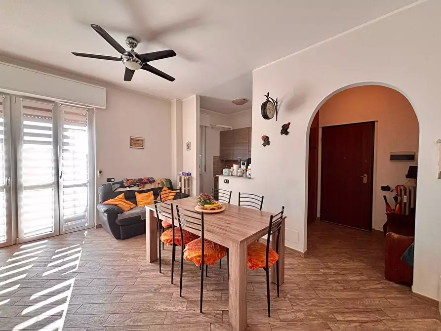 Immagine 13 di Appartamento in vendita  in Via Piave 25 a Nova Milanese