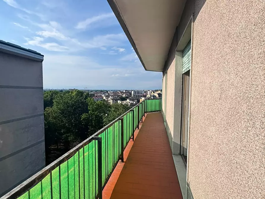 Immagine 13 di Appartamento in vendita  in Via Carducci a Lissone