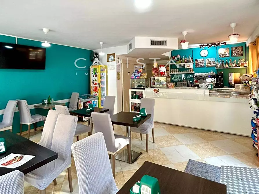 Immagine 2 di Attività commerciale in vendita  in Via Tommaso Berardi a Ortona