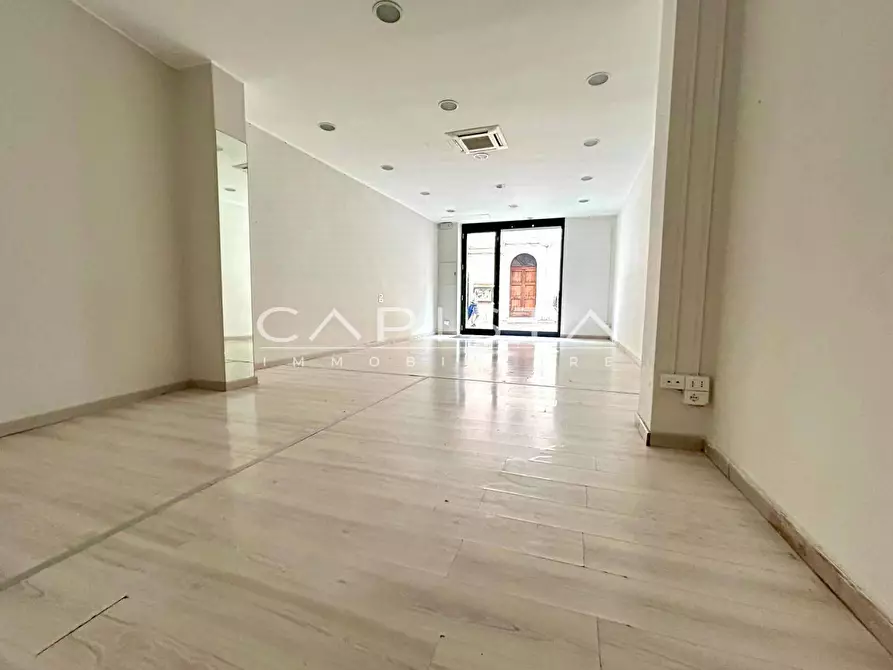 Immagine 2 di Locale commerciale in affitto  in Corso Vittorio Emanuele II a Ortona