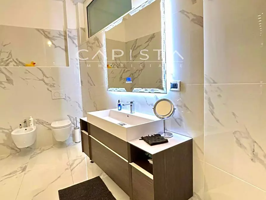 Immagine 8 di Appartamento in vendita  in Corso Vittorio Emanuele II a Ortona