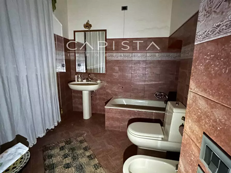 Immagine 13 di Appartamento in vendita  in Via Leone Acciaiuoli a Ortona