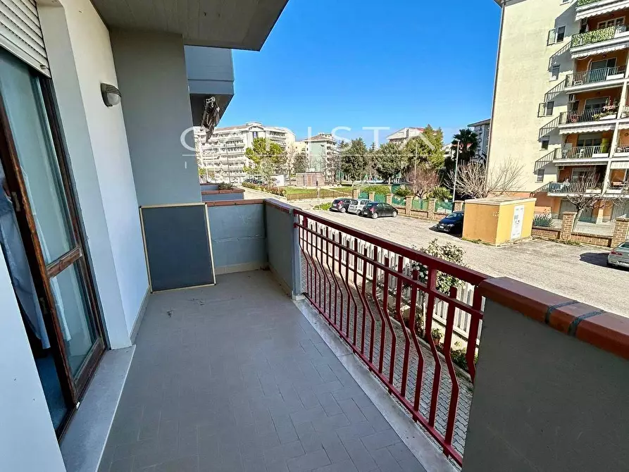 Immagine 6 di Appartamento in vendita  in Via Ermanno Fenoglietti a Ortona