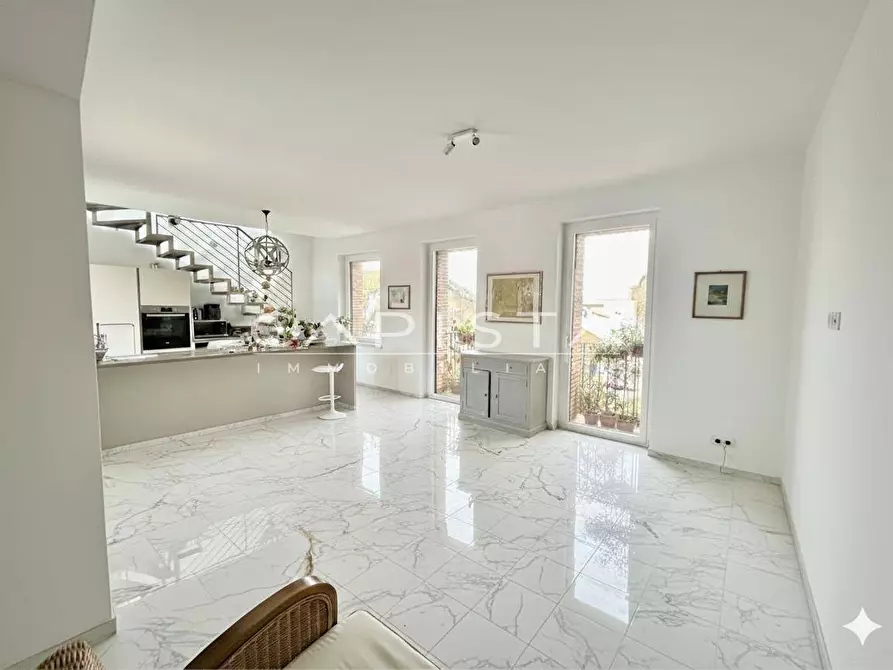 Immagine 1 di Appartamento in vendita  in Corso Giacomo Matteotti a Ortona