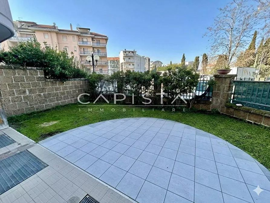 Immagine 16 di Appartamento in vendita  in Via Beniamino Fiamma a Ortona