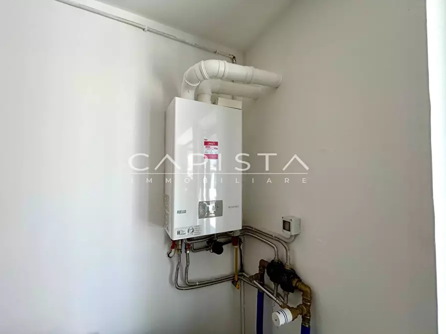 Immagine 43 di Villetta a schiera in vendita  in Via Berlino a Brittoli