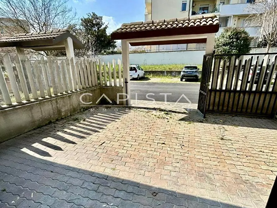 Immagine 44 di Villetta a schiera in vendita  in Via Berlino a Brittoli