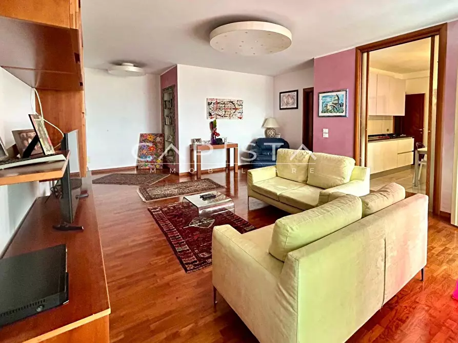 Immagine 3 di Appartamento in vendita  in Via Bengasi a Ortona