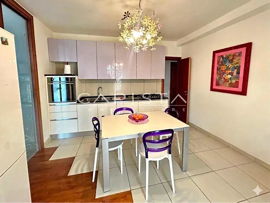 Immagine 5 di Appartamento in vendita  in Via Bengasi a Ortona