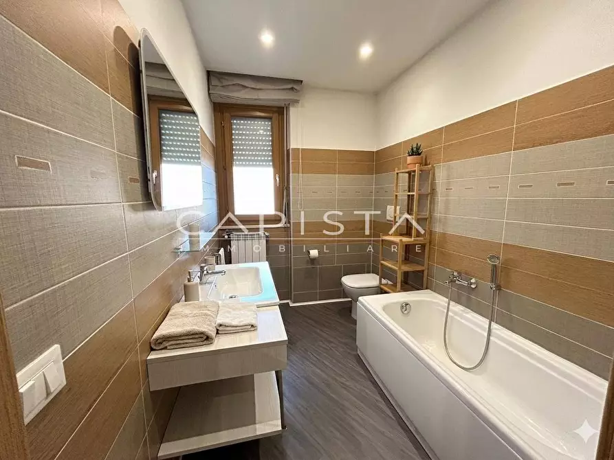 Immagine 9 di Appartamento in vendita  in Via Bengasi a Ortona