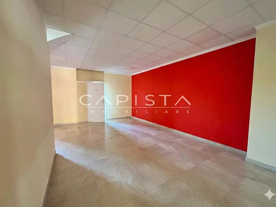 Immagine 4 di Locale commerciale in affitto  a San Vito Chietino