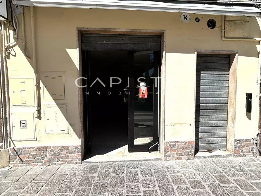 Immagine 7 di Locale commerciale in affitto  a San Vito Chietino