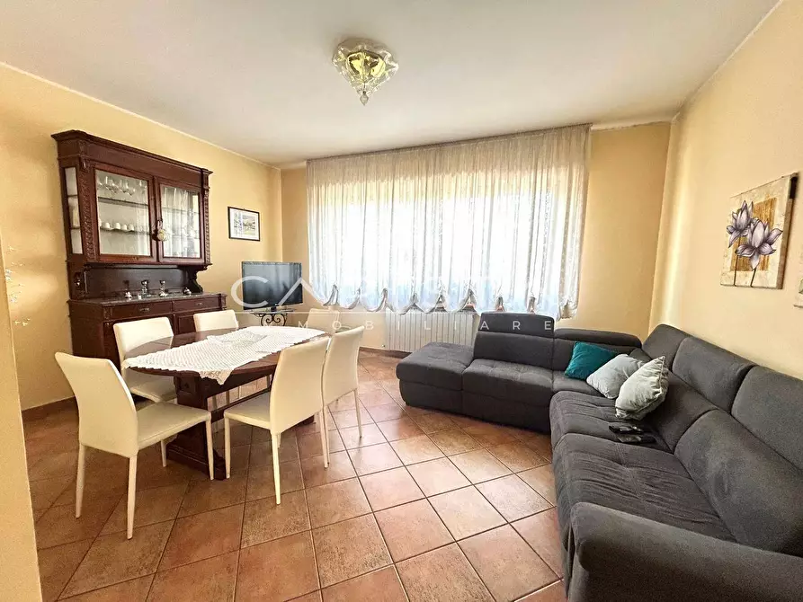 Immagine 1 di Villa in vendita  in Contrada ALBORETO a Ortona