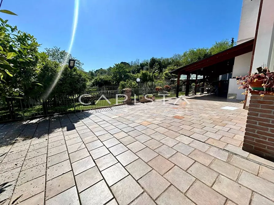Immagine 3 di Appartamento in vendita  in Viale Margherita d'Austria a Ortona