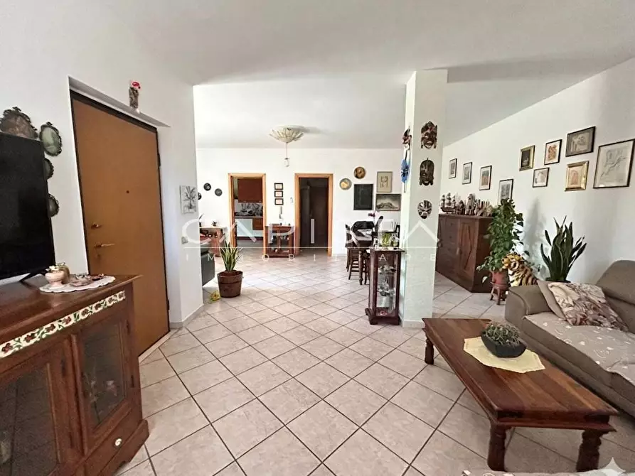 Immagine 6 di Appartamento in vendita  in Viale Margherita d'Austria a Ortona