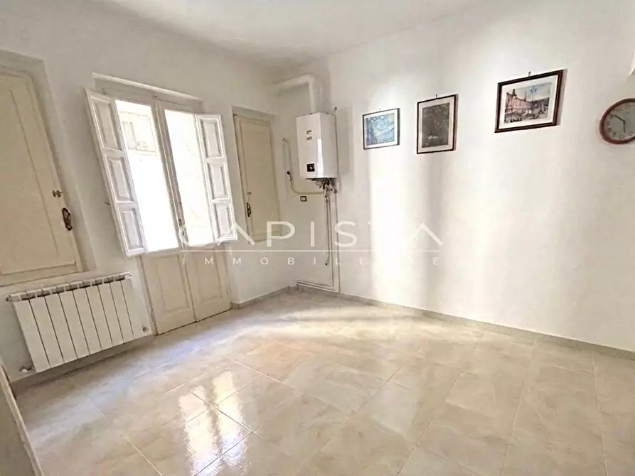 Immagine 1 di Appartamento in vendita  in corso garibaldi a Ortona