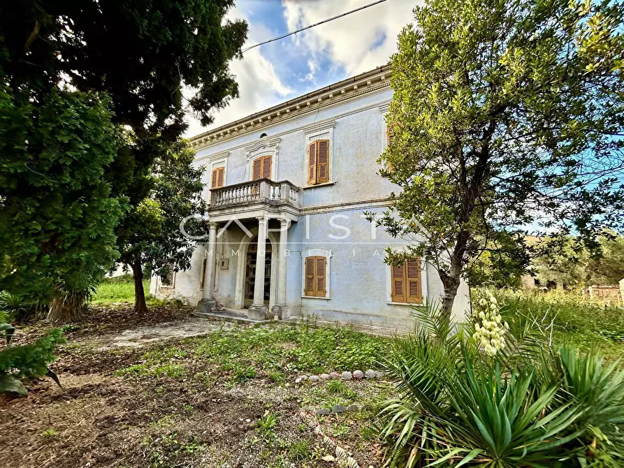 Immagine 1 di Villa in vendita  in Via Lanciano a San Vito Chietino