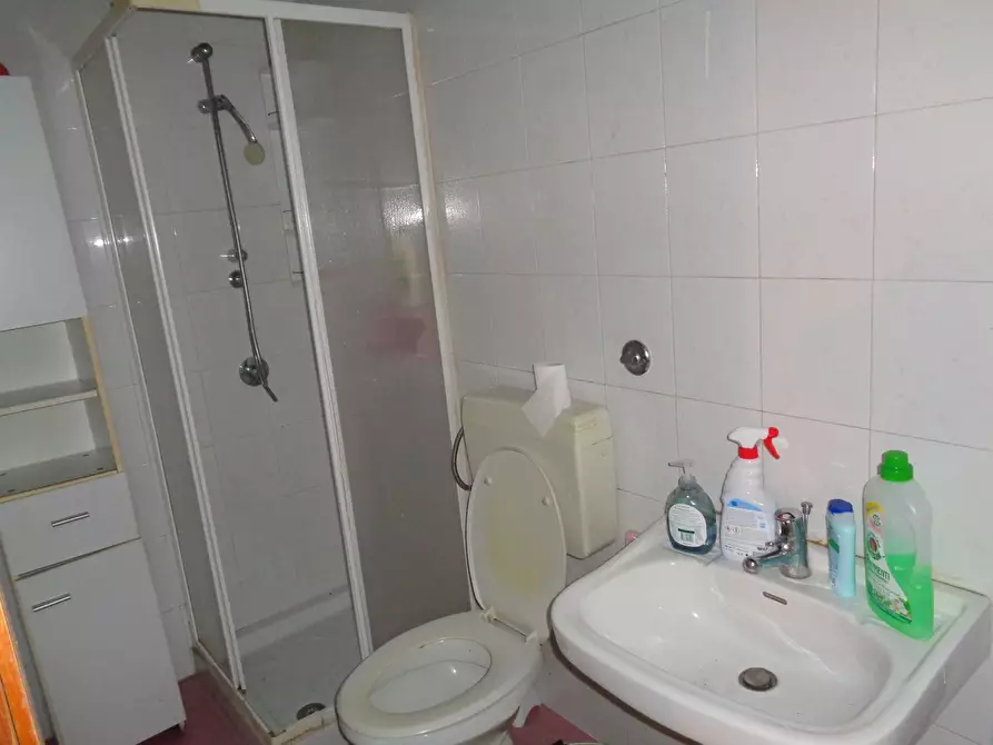 Immagine 9 di Appartamento in vendita  in Roux 47 a Carbonia