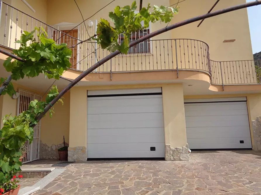 Immagine 4 di Villa in vendita  in Costa Medau Becciu 5 a Carbonia