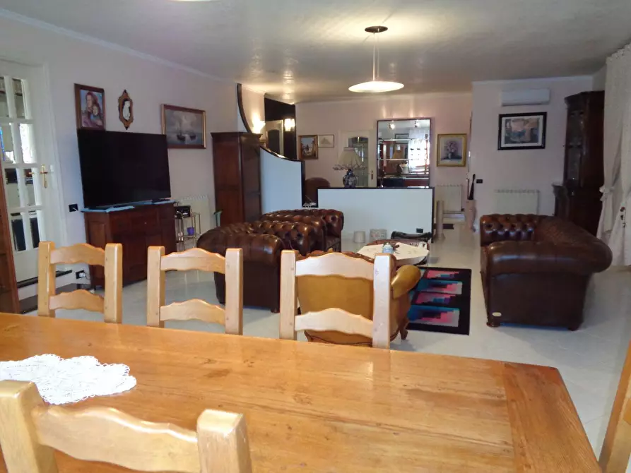 Immagine 9 di Villa in vendita  in Costa Medau Becciu 5 a Carbonia