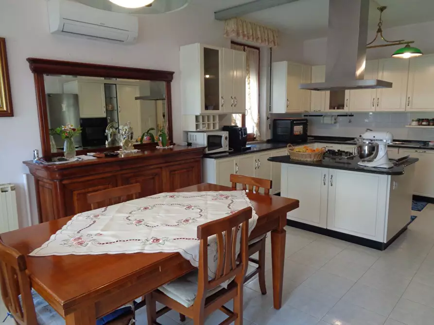 Immagine 11 di Villa in vendita  in Costa Medau Becciu 5 a Carbonia