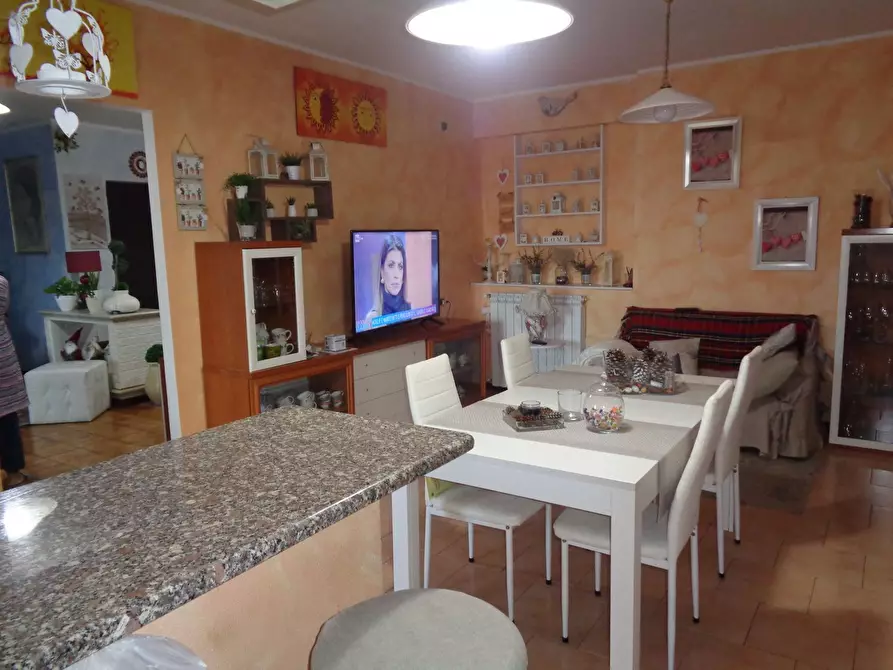 Immagine 6 di Appartamento in vendita  in Francesco Ciusa a Carbonia