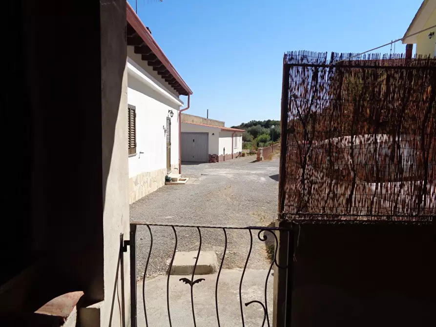 Immagine 1 di Appartamento in vendita  in Barumini 5 a Carbonia