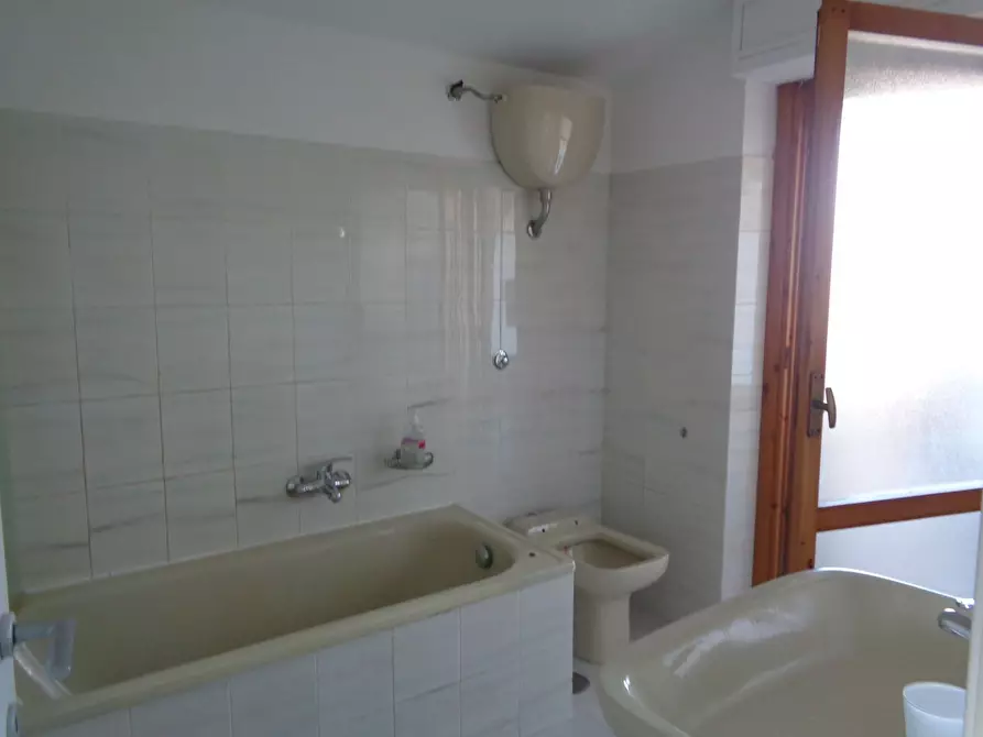 Immagine 12 di Agriturismo in vendita  in Dalmazia 42 a Carbonia