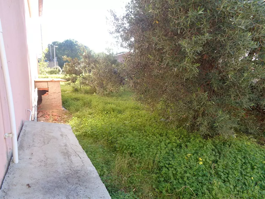 Immagine 6 di Locale commerciale in vendita  in Pietro Nenni a Gonnesa