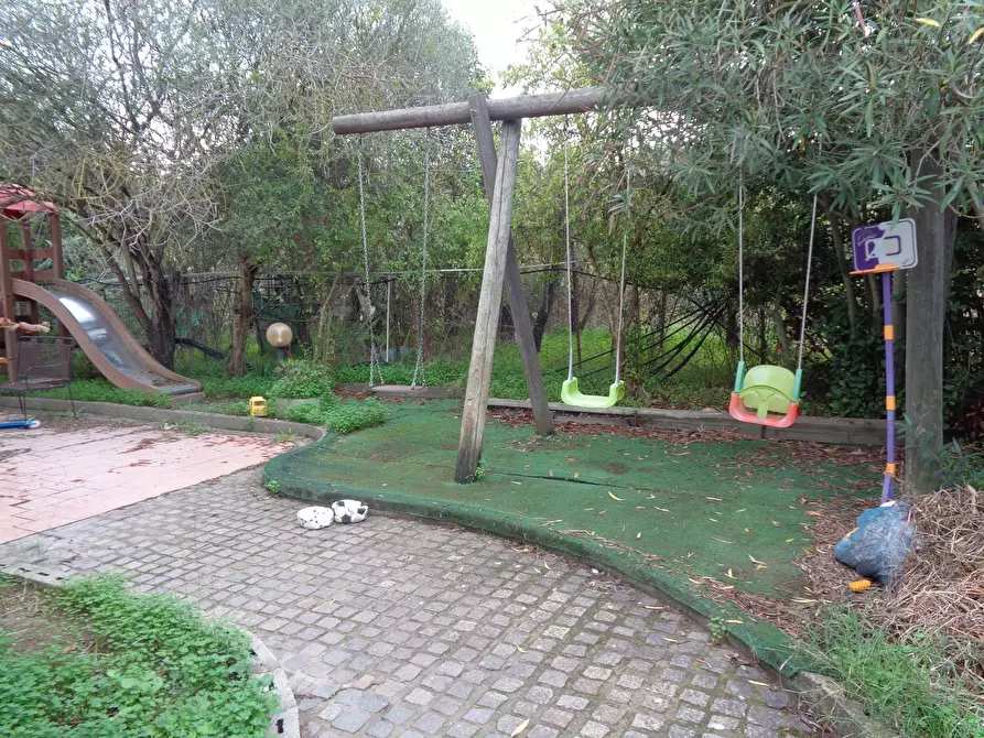 Immagine 18 di Appartamento in vendita  in Sirai 63 a Carbonia