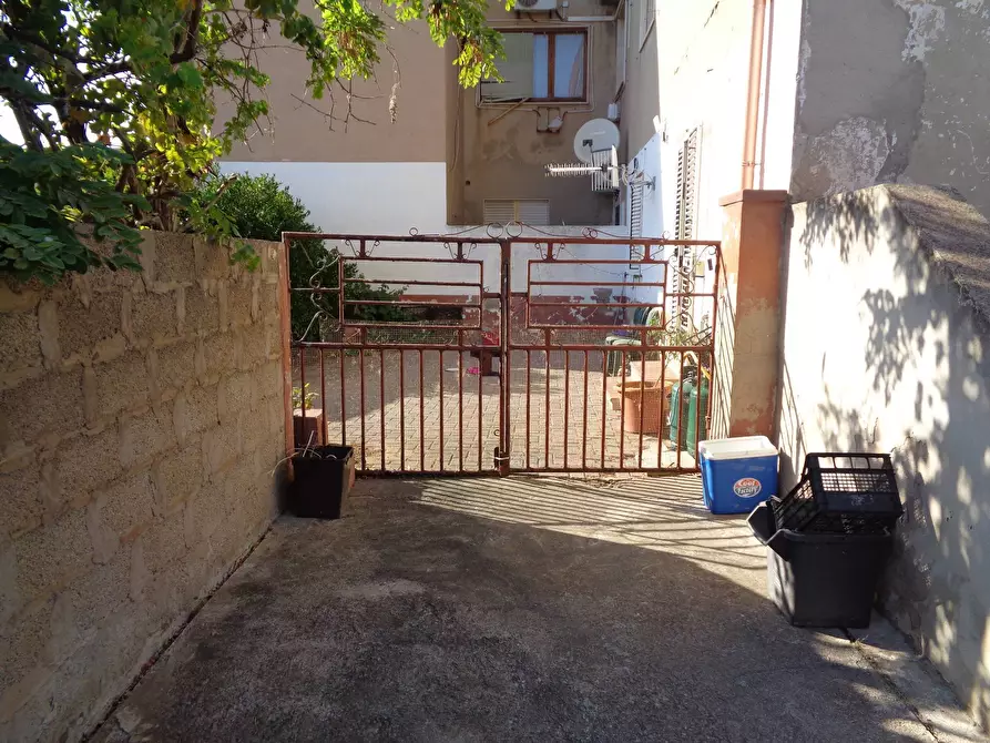 Immagine 17 di Appartamento in vendita  in Via Veneto 62 a Carbonia