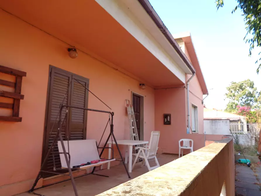 Immagine 5 di Villa in vendita  in Genna Corriga 72 a Carbonia