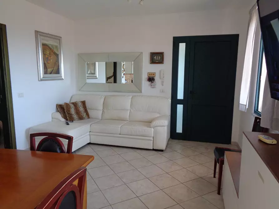 Immagine 6 di Appartamento in vendita  in via Monte Ulmus a Carbonia