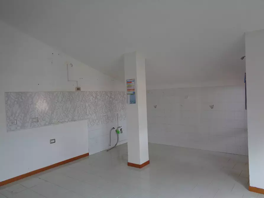 Immagine 5 di Appartamento in vendita  in via Dalmazia 42 a Carbonia