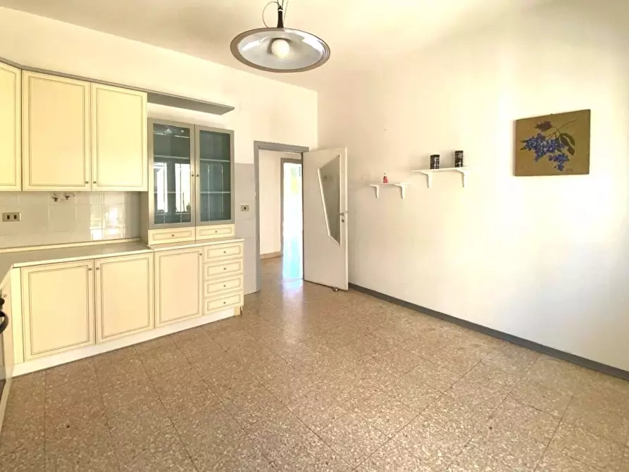 Immagine 7 di Appartamento in vendita  in Via delle Palme 24 a Aprilia