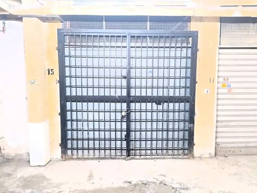 Immagine 6 di Box auto in vendita  in Piazza Don luigi Sturzo 24 a Aprilia