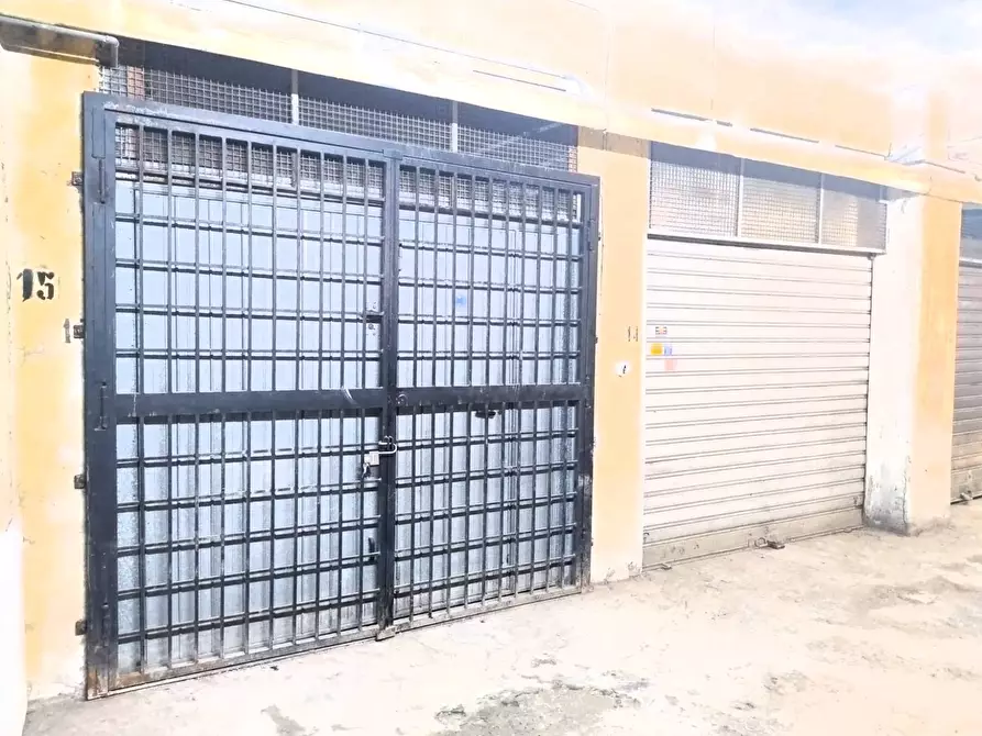 Immagine 7 di Box auto in vendita  in Piazza Don luigi Sturzo 24 a Aprilia