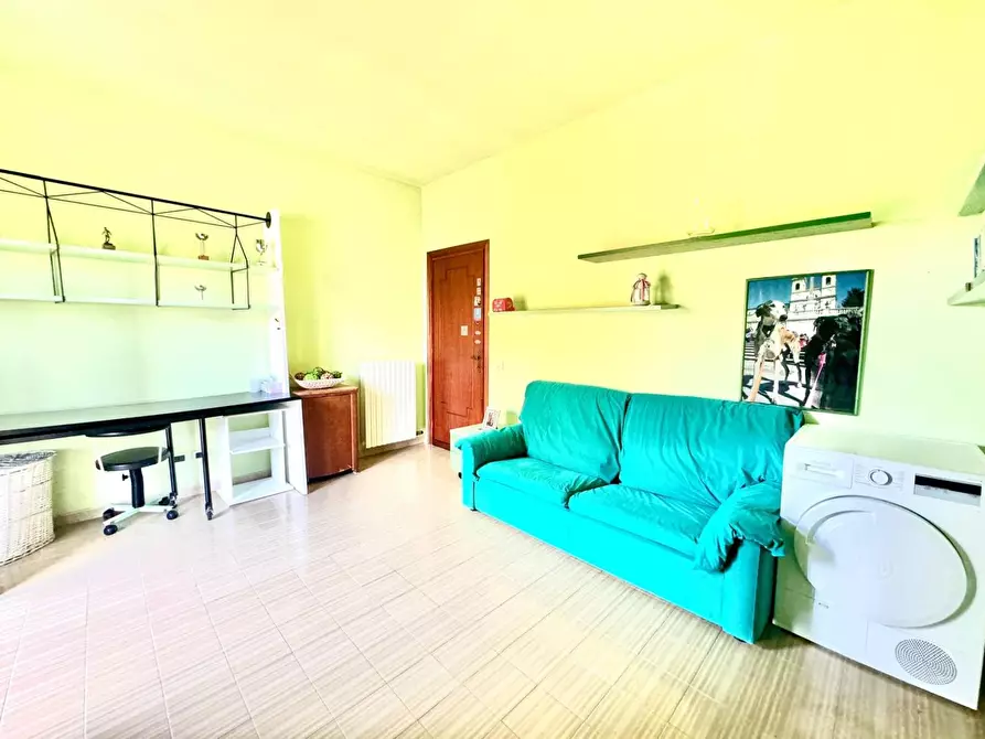 Immagine 17 di Appartamento in vendita  in via delle valli 17 a Aprilia