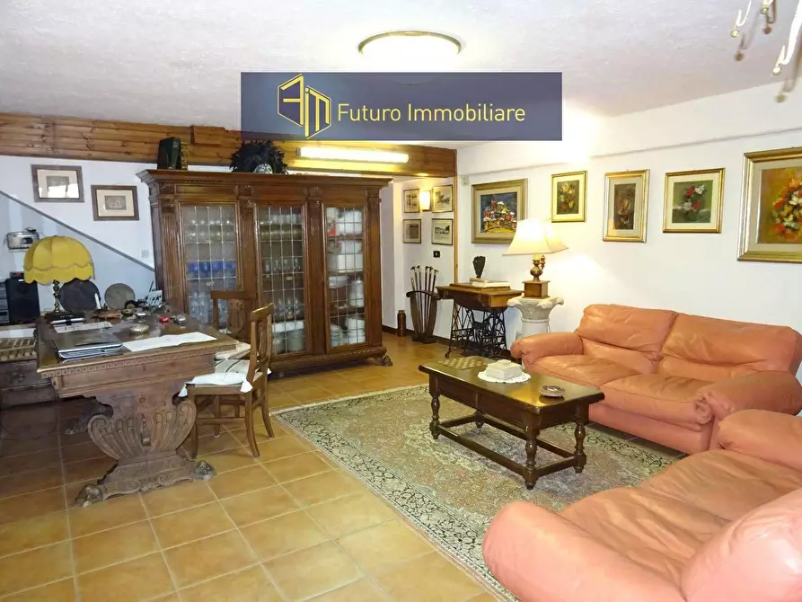 Immagine 8 di Villa in vendita  in Ippocrate a Terni
