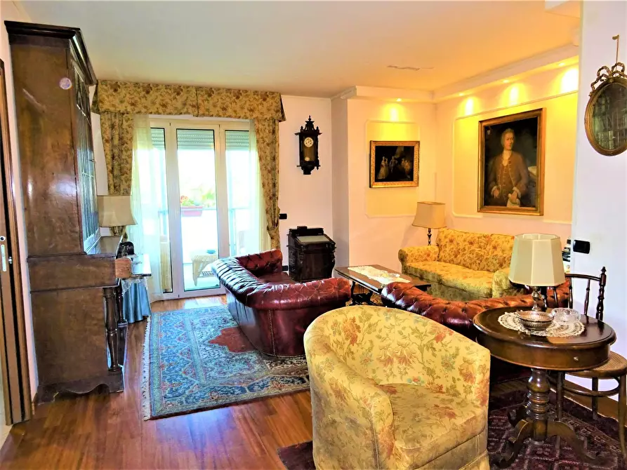 Immagine 2 di Appartamento in vendita  in xx settembre a Terni