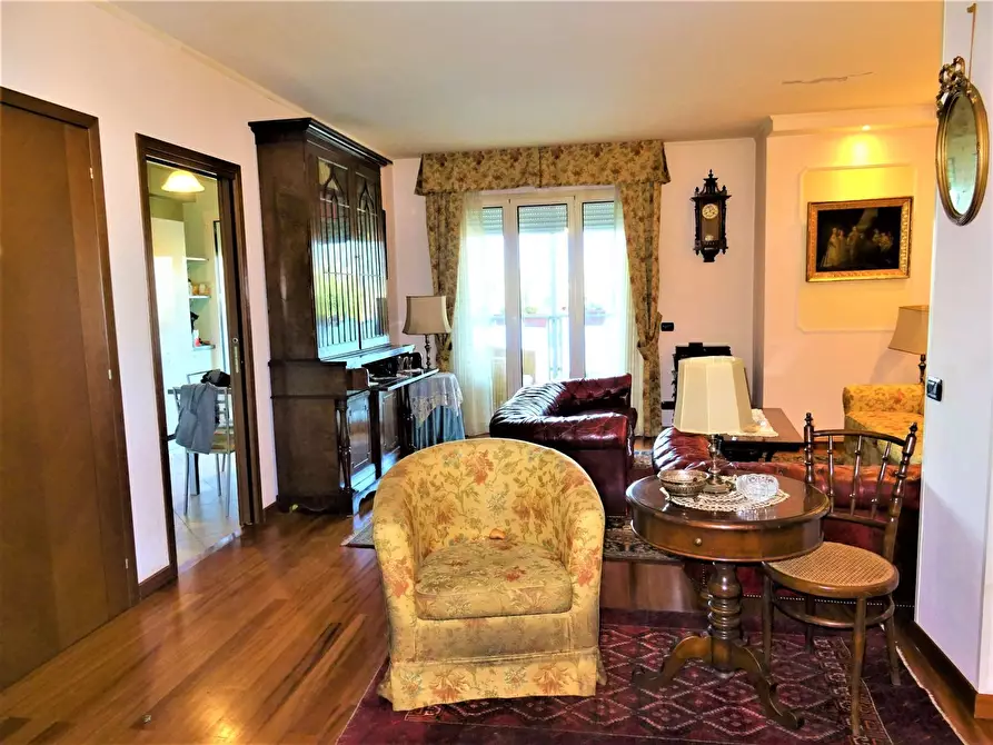 Immagine 3 di Appartamento in vendita  in xx settembre a Terni