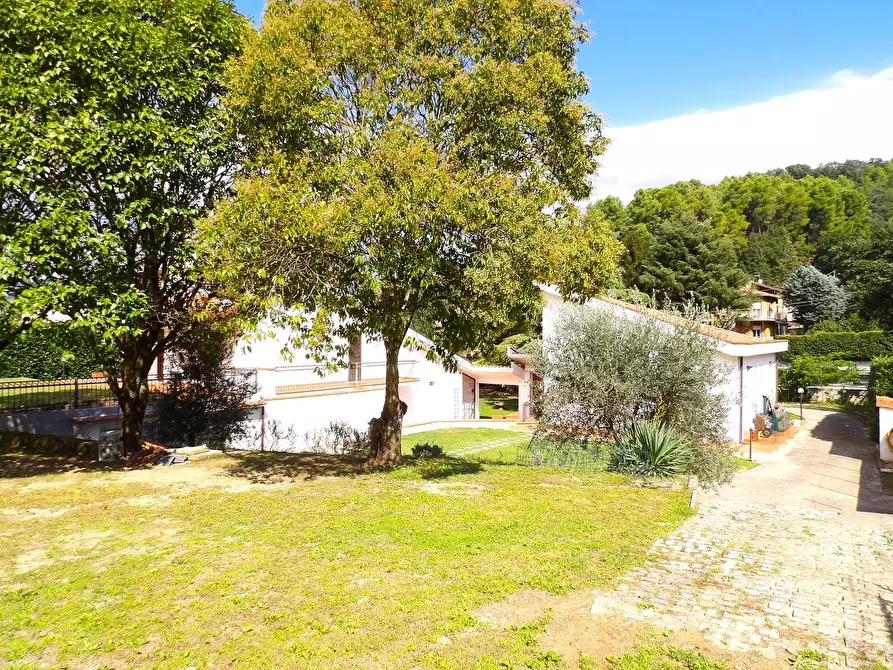 Immagine 7 di Casa indipendente in vendita  in Ippocrate a Terni
