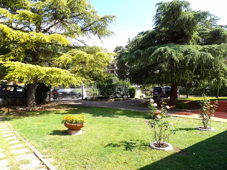 Immagine 18 di Casa indipendente in vendita  in Ippocrate a Terni