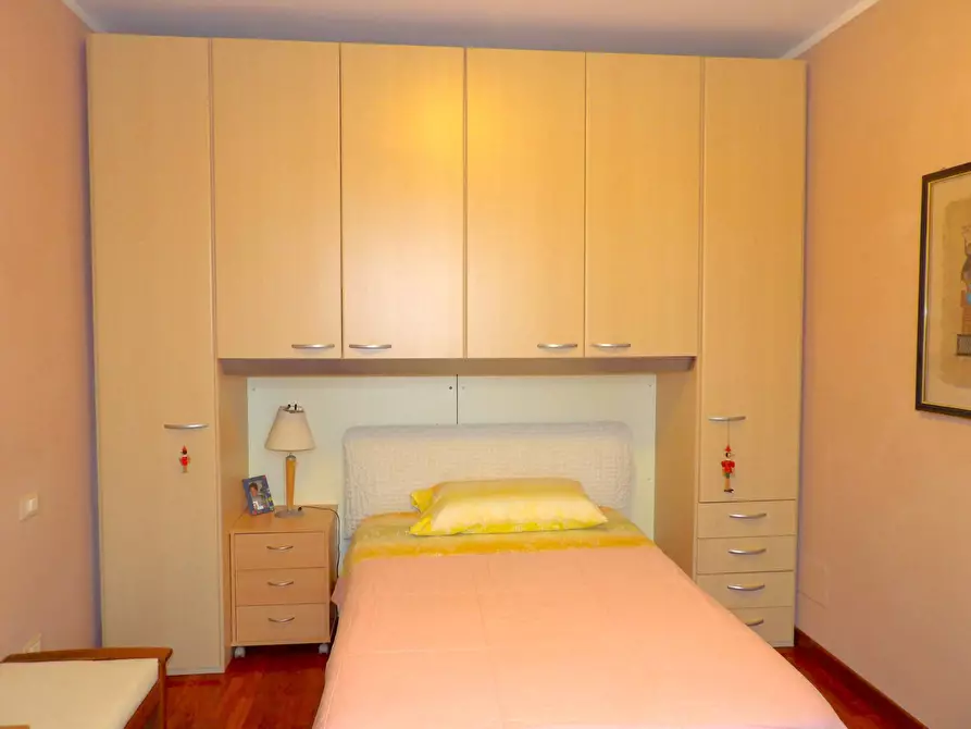 Immagine 15 di Villetta a schiera in vendita  a Terni