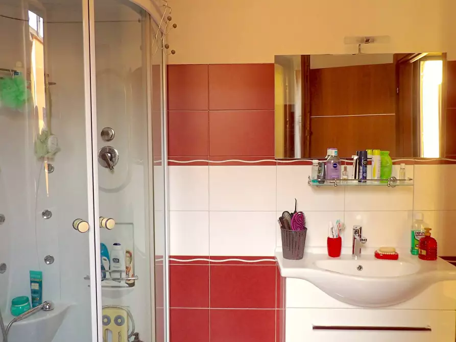 Immagine 19 di Villetta a schiera in vendita  a Terni