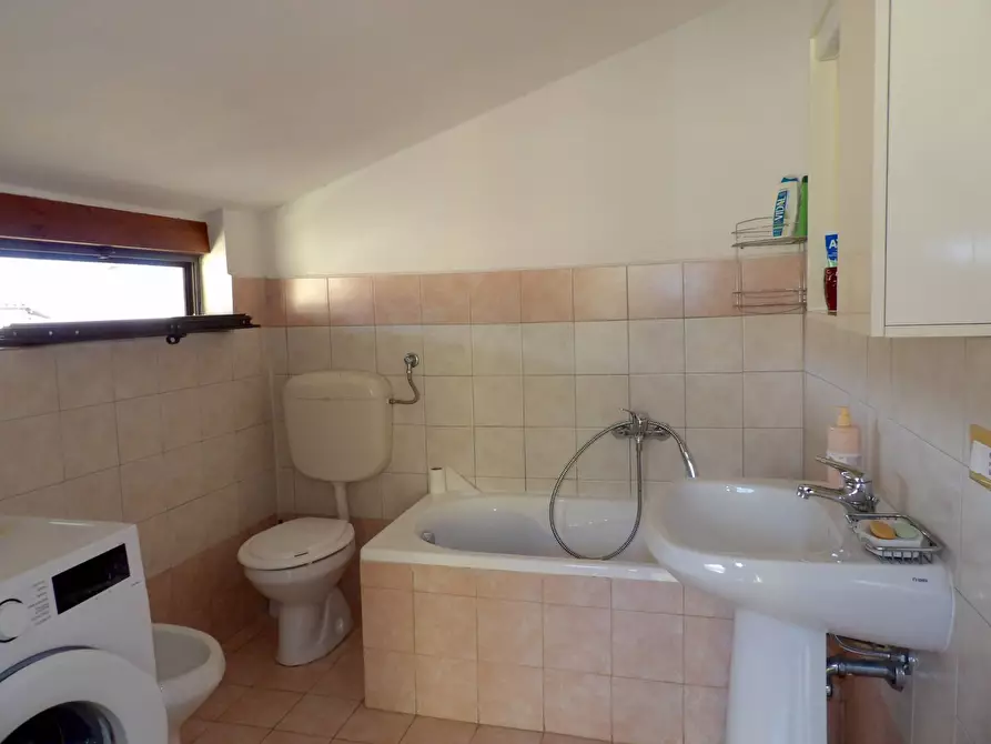 Immagine 21 di Villetta a schiera in vendita  a Terni