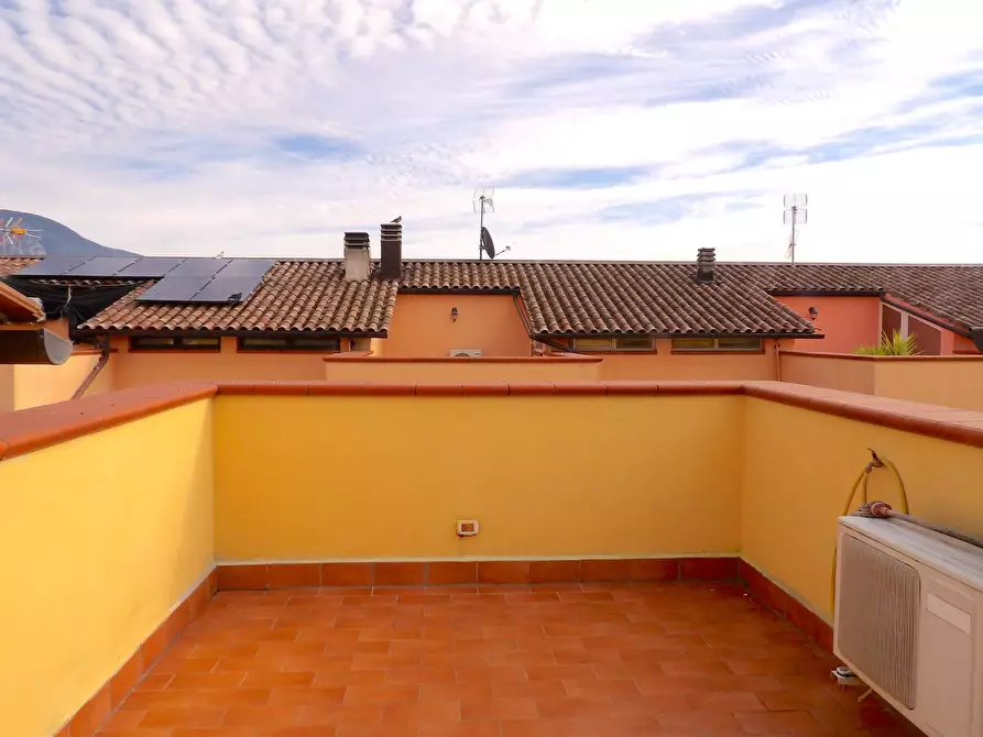 Immagine 22 di Villetta a schiera in vendita  a Terni