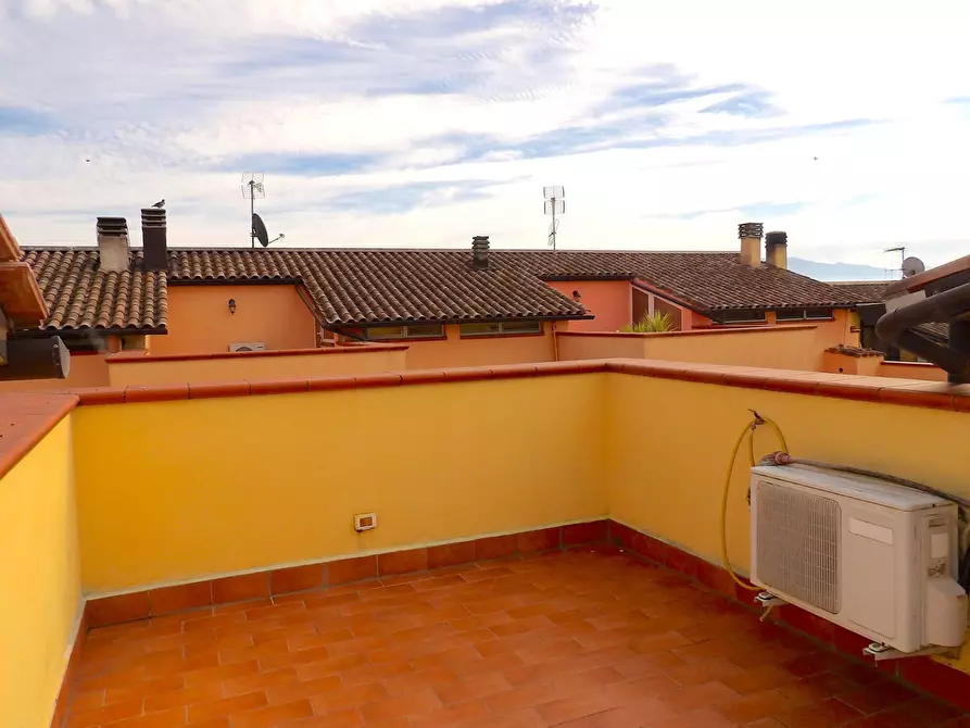 Immagine 24 di Villetta a schiera in vendita  a Terni