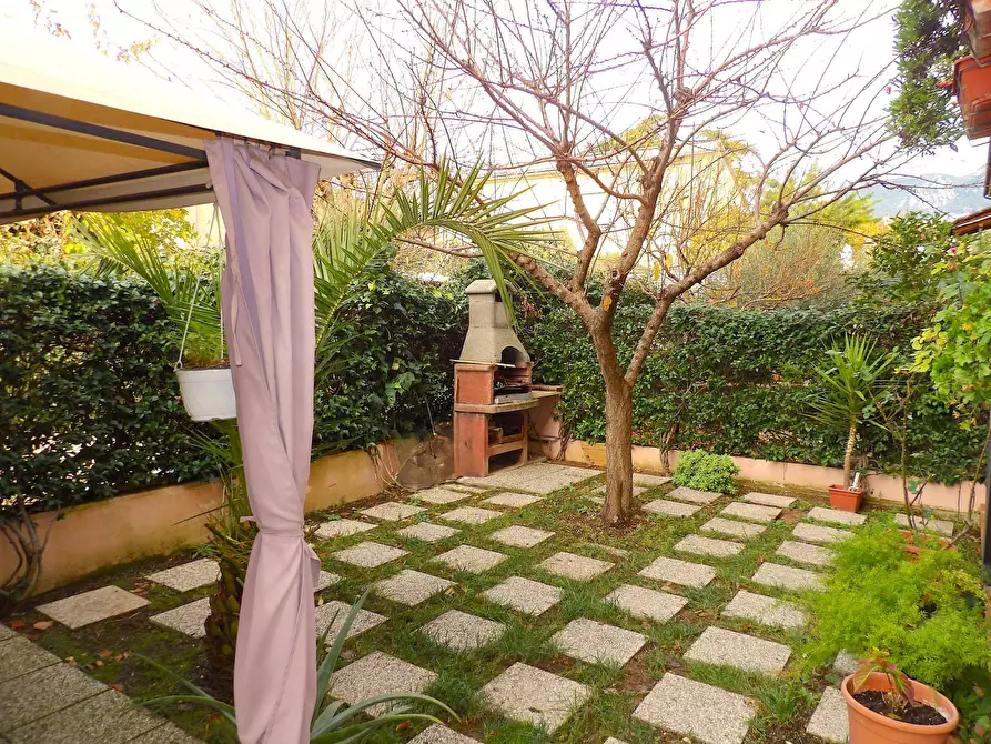 Immagine 30 di Villetta a schiera in vendita  a Terni