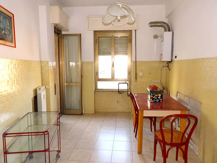 Immagine 4 di Appartamento in vendita  in piazza Fermi snc a Terni